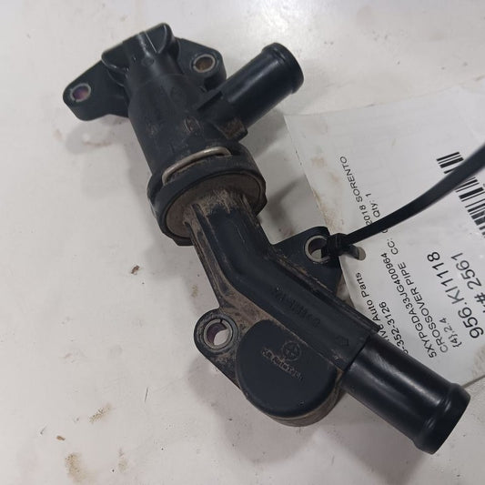 Kia Sorento Coolant Line Crossover Pipe  2.4 2018 2017 2016
