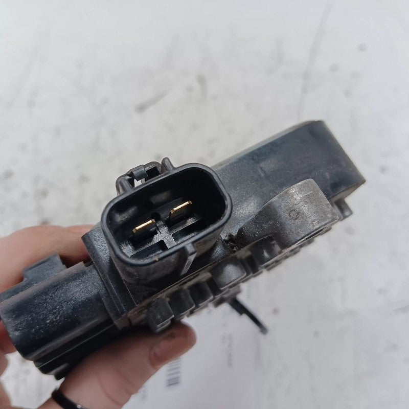 Cooling FanControl Module Fits 11-23 Nissan LEAF