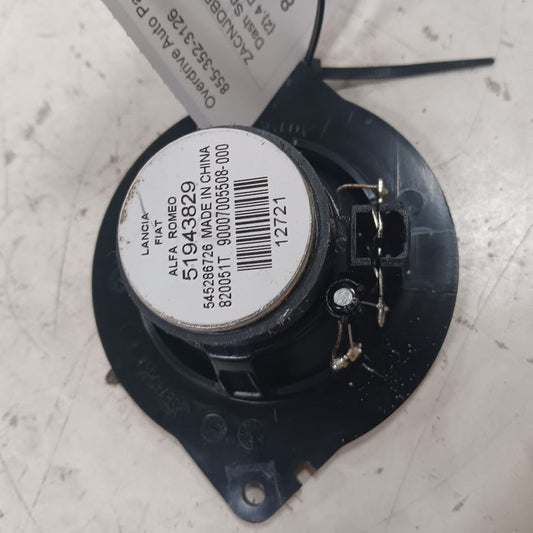 Jeep Renegade Dash Speaker Right Passenger Side 2023 2022 2021 2020