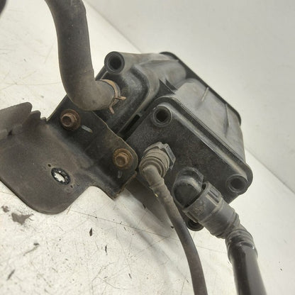 Hyundai Veloster Fuel Vapor Canister Charcoal Evaporator Can 2017 2016