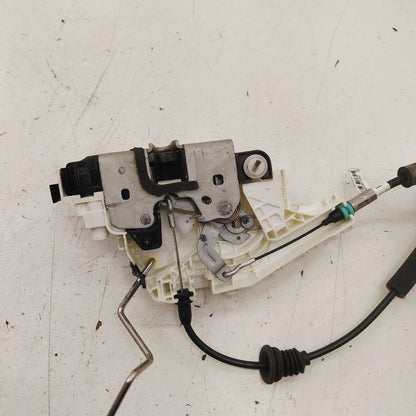 Chrysler 300 Door Latch Lock Right Passenger Rear  2017 2018 2019