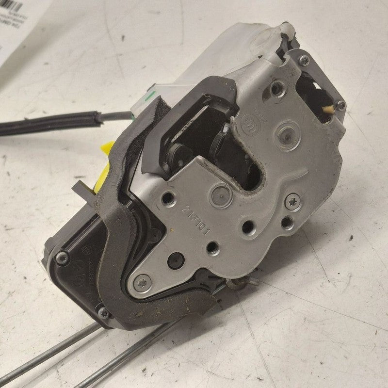 Chevy Trax Door Latch Lock Left Driver Front  2022 2021