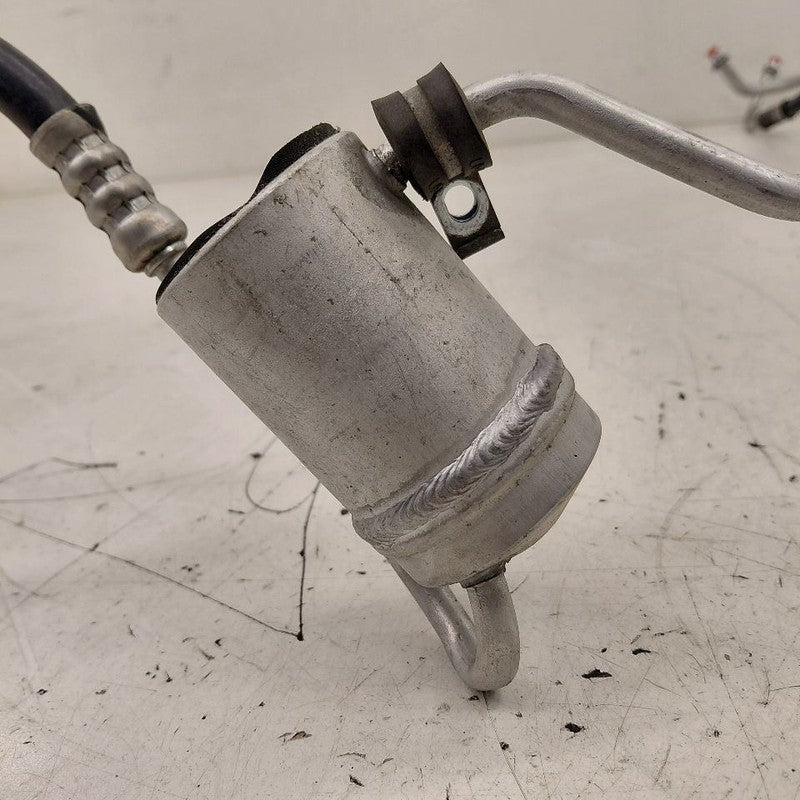 Chevy Volt AC Hose Line  1.5 2019 2018 2017 2016