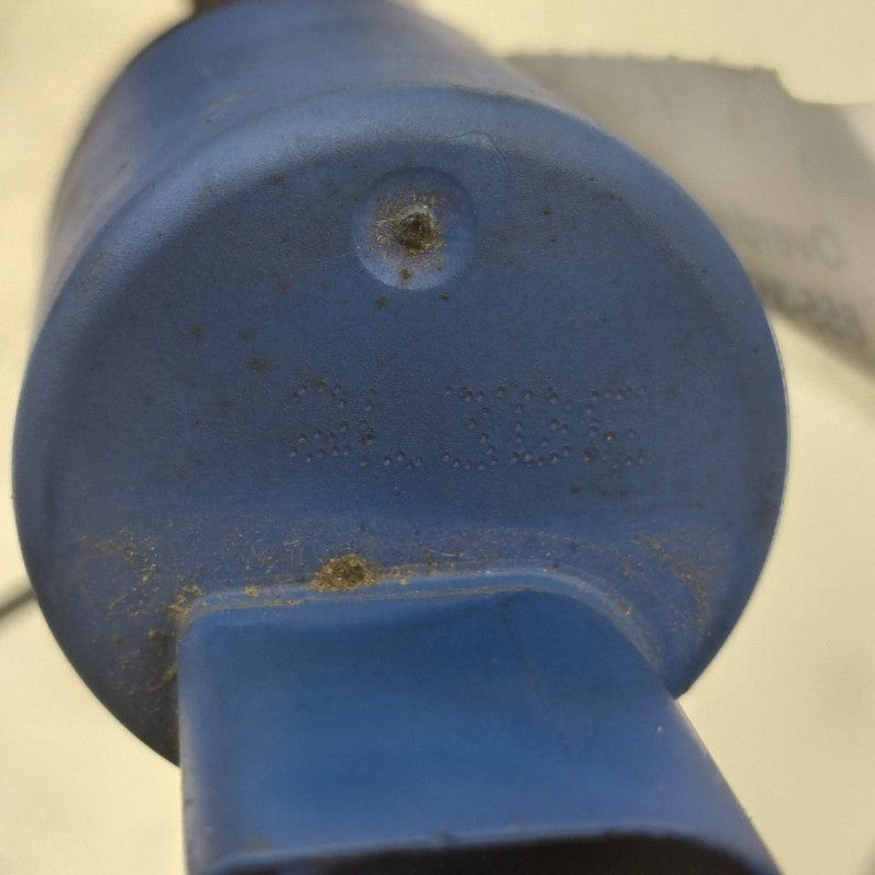 Volvo S60 Windshield Washer Wash Fluid Reservoir Motor Pump Electric  