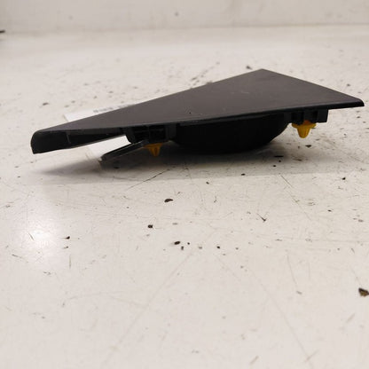 Kia Sorento Left Rear Interior Door Window Corner Trim 2018 2017 2016