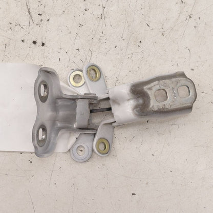 Chevy Trax Door Hinge Set Right Front Passenger  2022 2021