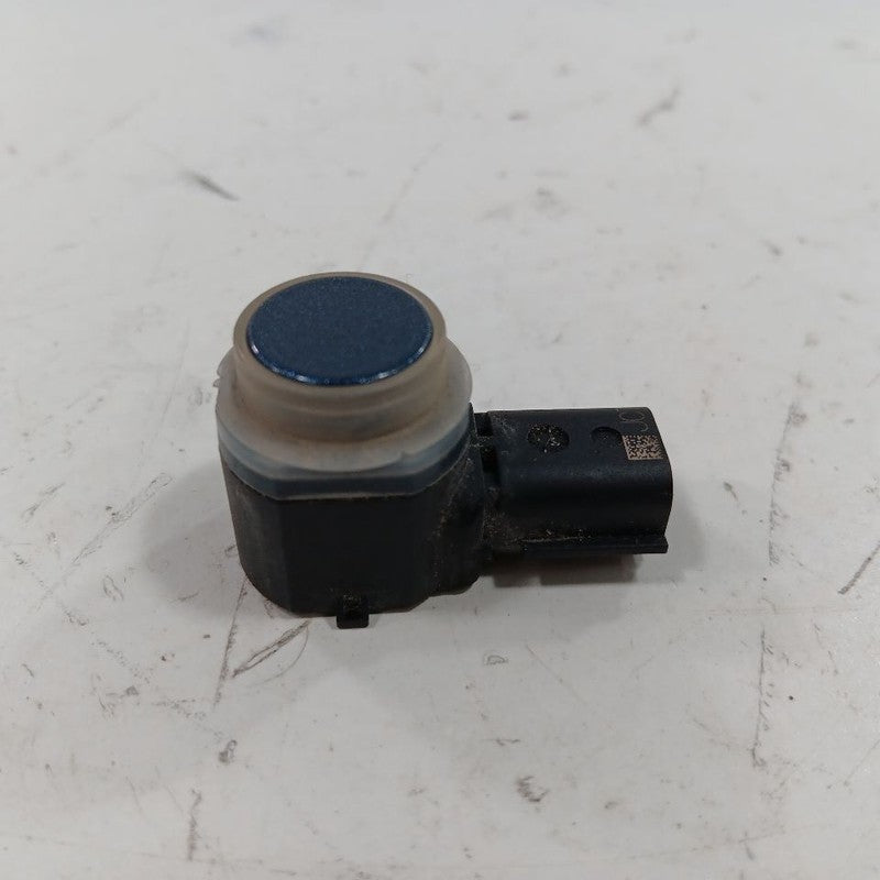 Ford Taurus Back up Sensor FT - Blue Diamond Metallic 2019 2018 2017 2