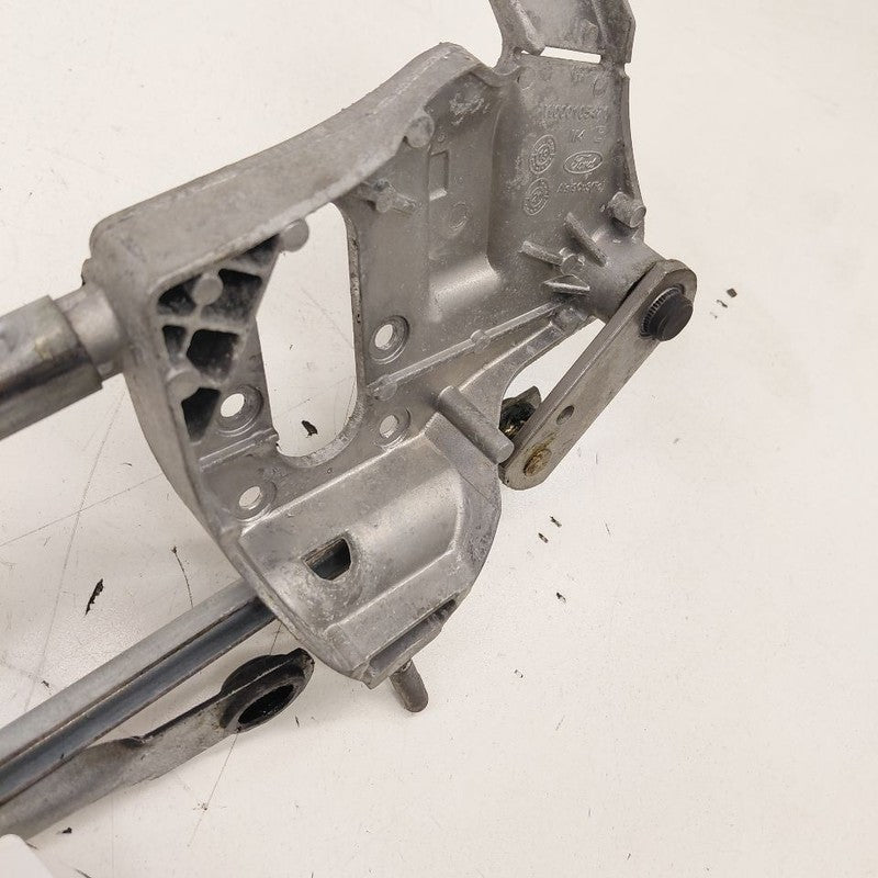 Windshield Wiper Transmission Linkage Fits 20-24 Ford Escape