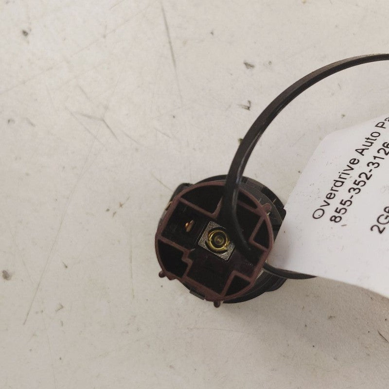 Cadillac XTS 12V Power Port Socket      2016 2017 2018