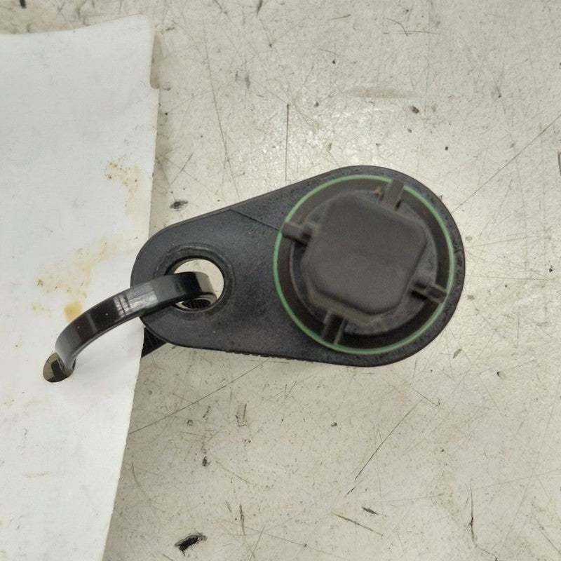Nissan Versa Note Camshaft Cam Shaft Position Sensor  1.6 2019 2018 20