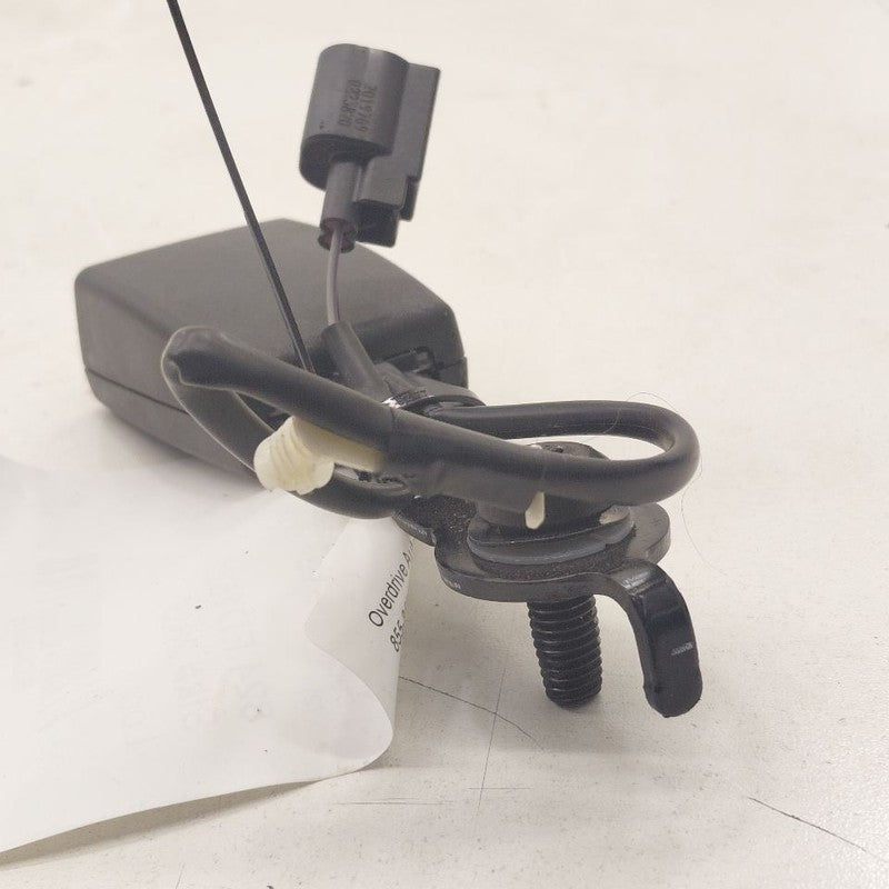 Ford Edge Seat Belt Buckle Latch Left Driver Rear Back  2019 2020 2021