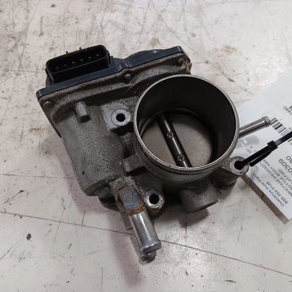Throttle Body Valve Fits 12-19 Hyundai Accent