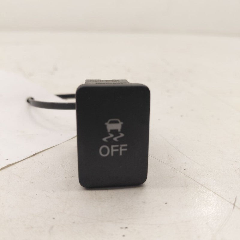 Mitsubishi Outlander   Traction Control Switch  2018 2017 2016