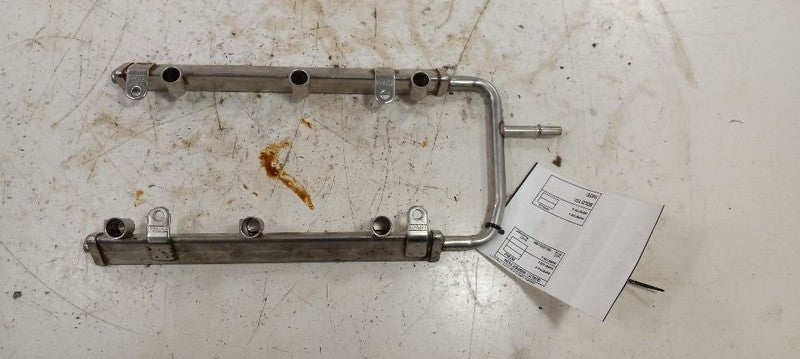 Ford Taurus Fuel Rail Injection Injector Mount Bar  2013 2014 2015 201