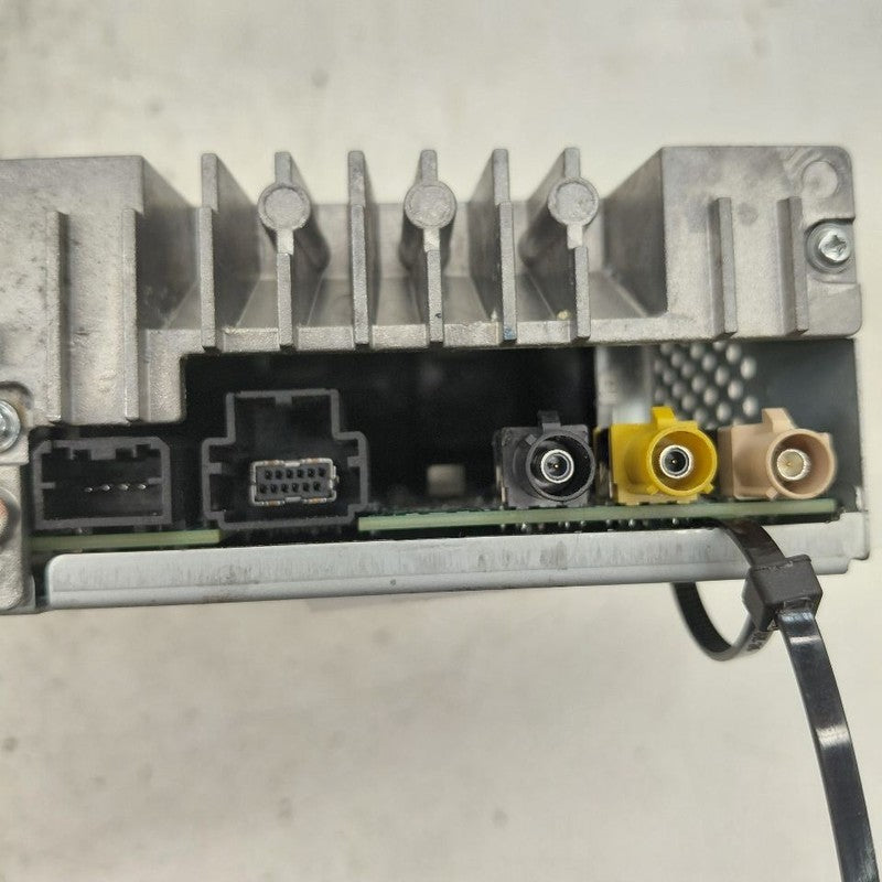 Audio Equipment Radio Receiver 7.00" Screen Fits 22-24 Chevy Equinox