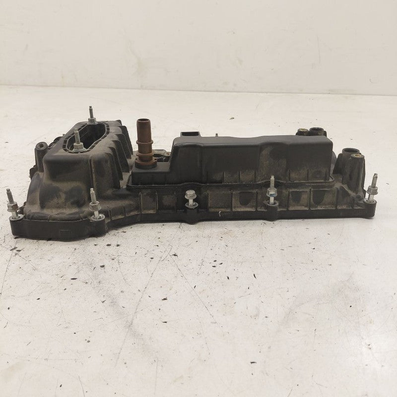 Ford Edge Passenger Rear Engine Cylinder Head Valve Cover  2019 2020 2