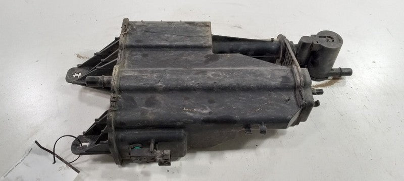 Cadillac SRX Fuel Vapor Canister Charcoal Evaporator Can 2011 2012 2013 2014
