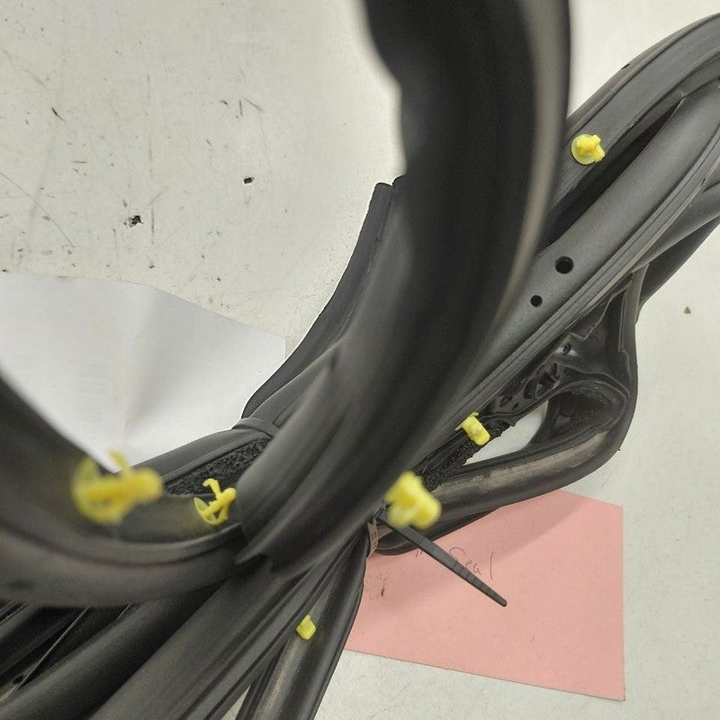 Honda HR-V On Door Seal Rubber Right Passenger Rear Back  2026 2025 20