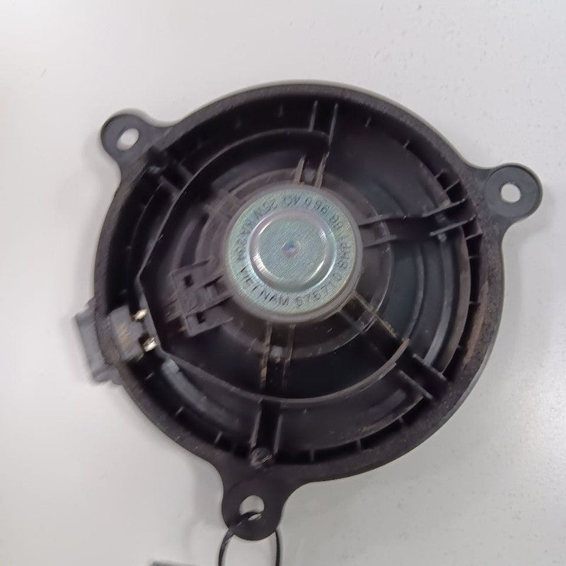 Toyota Yaris Speaker Left Driver Front  2020 2019 2018 2017 2016