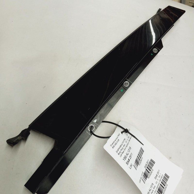 Alfa Romeo Stelvio Left Rear Door Applique {156134615} 2018 2019 2020 