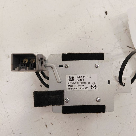 Mazda CX-5 Phone Antenna Control Module {KJK966T30} 2023 2022 2021 202