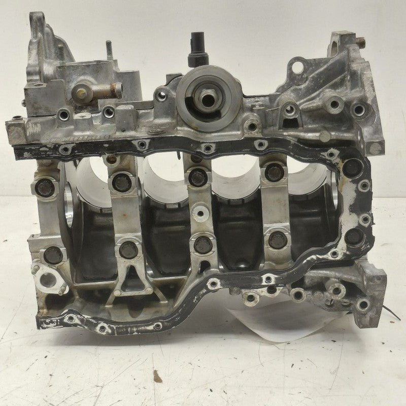 Bare Engine Cylinder Block 2.0L Fits 21 Hyundai Kona