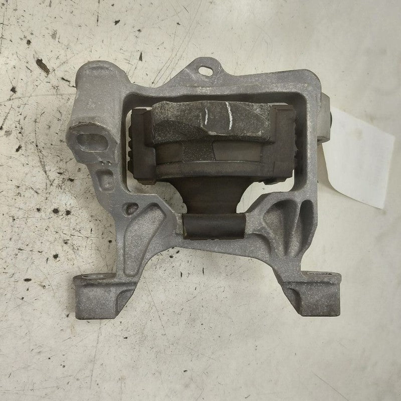 Mazda 6 Engine Motor Mount Right Passenger  2.5 2018 2019 2020 2021