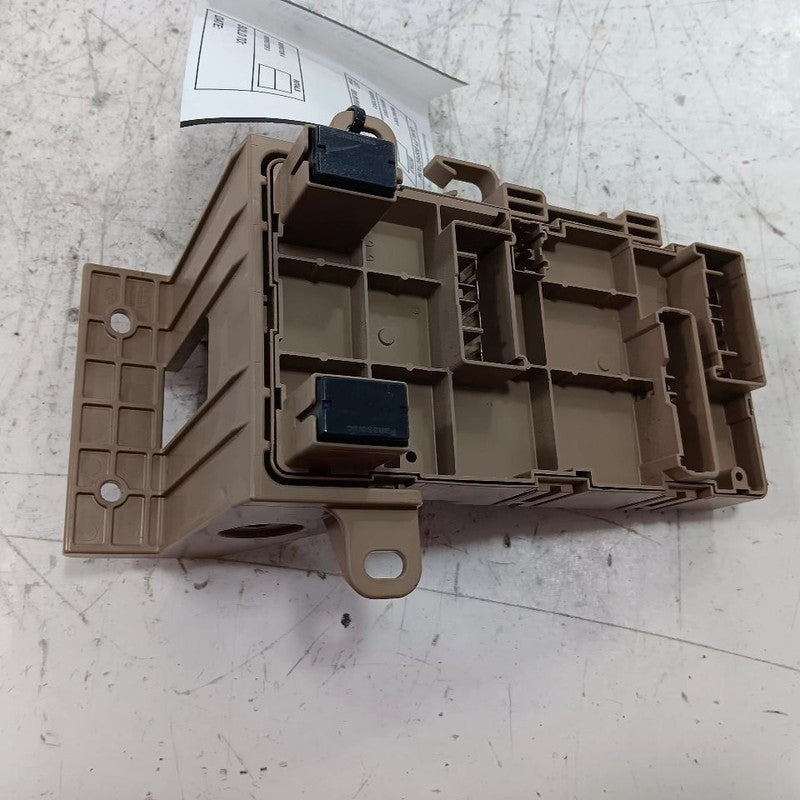 Subaru Forester Cabin Fuse Box Interior Inner Under Dash  2016 2017 20