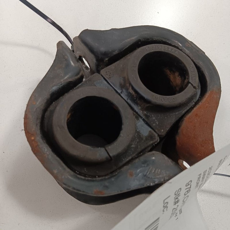 Chrysler 300 Front Sway Bar Bushing Mounting Bracket  2015 2016 2017 2018 2019