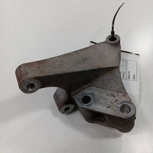 Buick Encore 1.4 Axle Jackshaft Mount Bracket  2019 2018 2017