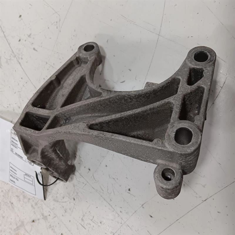 Jeep Renegade Transfer Case Mount Bracket 2.4L 2015 2016 2017 2018