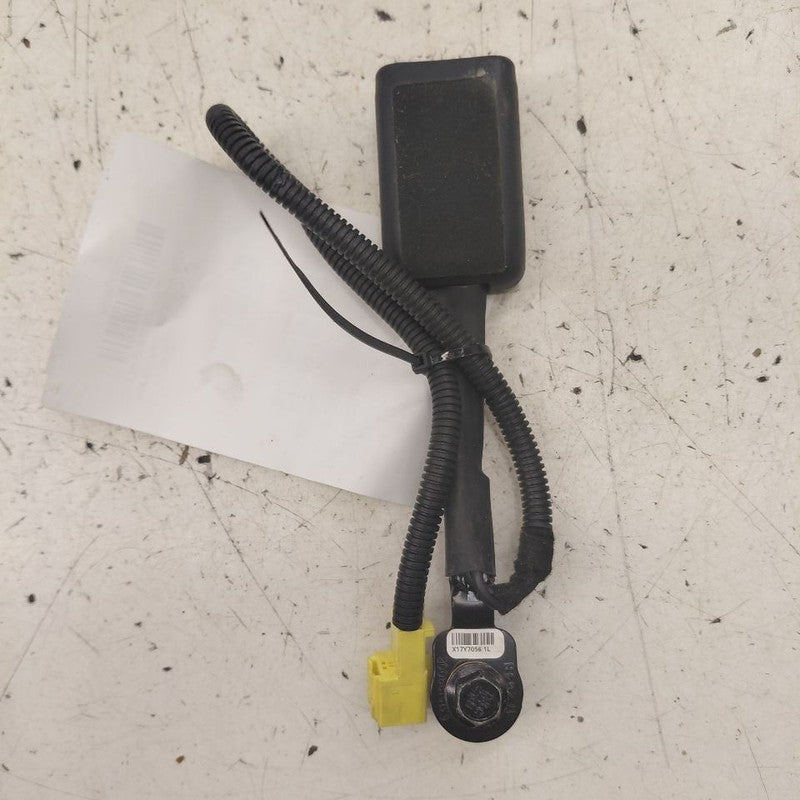 Driver Left Front Seat Belt Buckle Latch Fits 16-18 Kia Sorento
