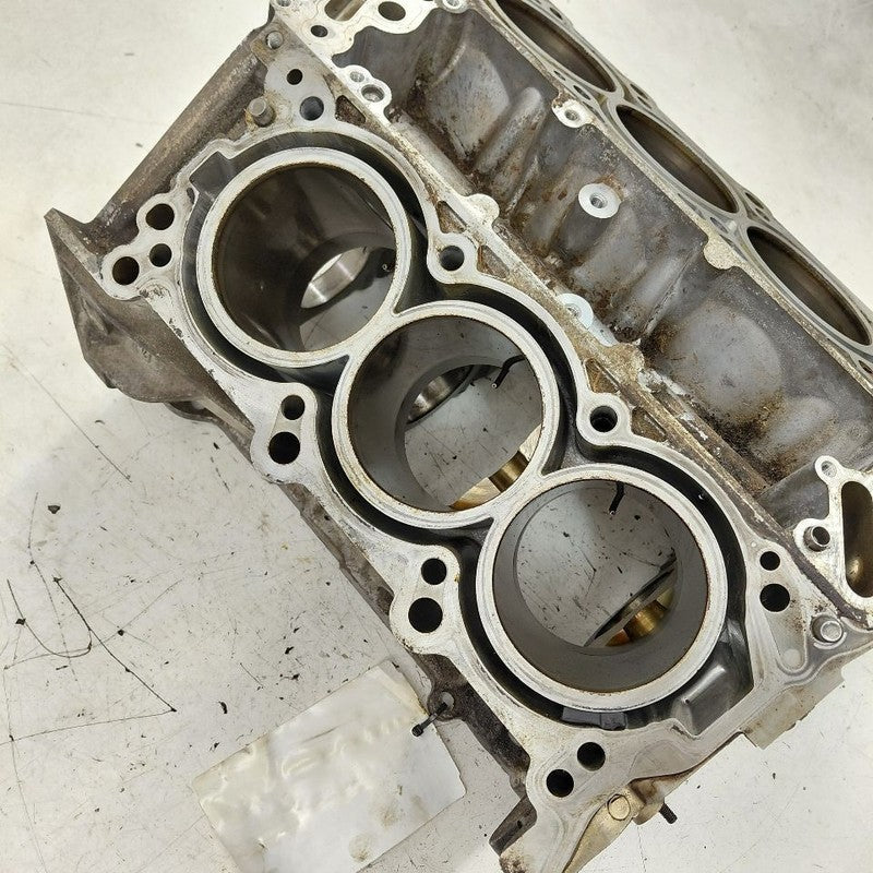 Bare Engine Cylinder Block 3.3L Fits 13-19 Hyundai Santa Fe