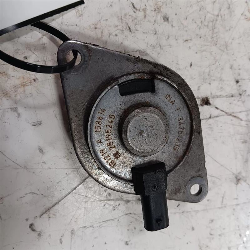 Buick Encore Variable Timing Gear Oil Control Valve Solenoid Cylinder Head  2017