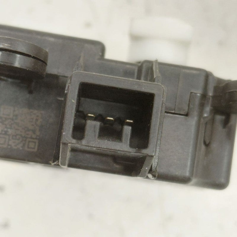 Mazda 3 Flap Door Motor Heater AC Door Actuator  2023 2022 2021