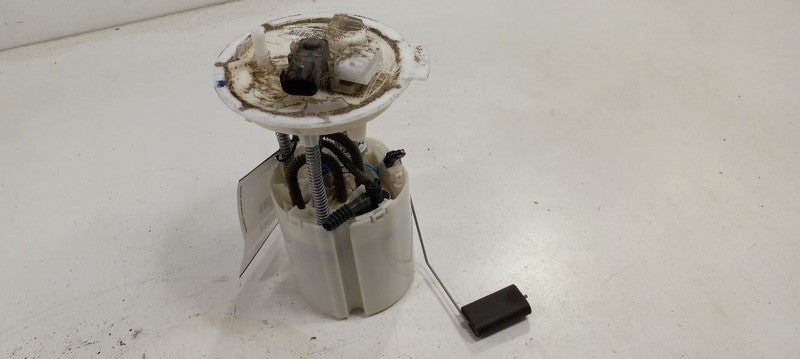 Fuel Pump Assembly In Tank 3.6L AWD Fits 13-19 XTS OEM