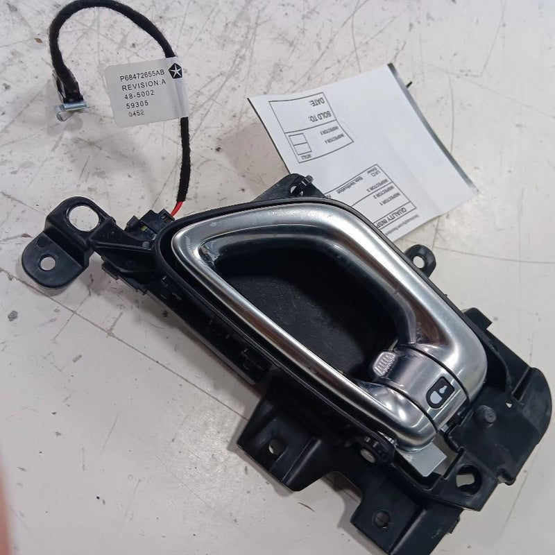 Jeep Compass Door Handle Left Driver Front Interior Inside  2018 2019 2020 2021 
