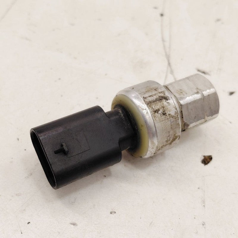 Chrysler 300 AC Pressure Sensor 3.6 2017 2018 2019