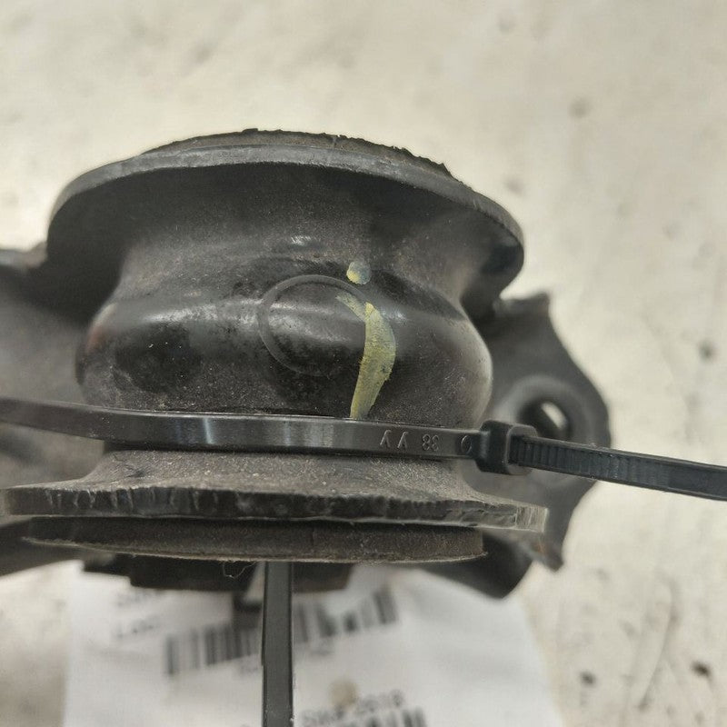 Nissan Murano Front Sway Bar Bushing Mounting Bracket  2020 2021 2022 
