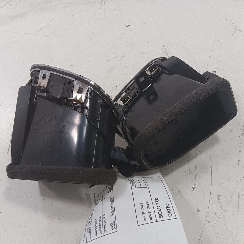 INFINITI QX50 Dash Air Vent Center Middle  2017 2016 2015 2014