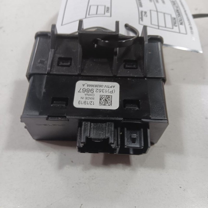 Chevy Trailblazer USB Plug In Hub Port  2021 2022 2023