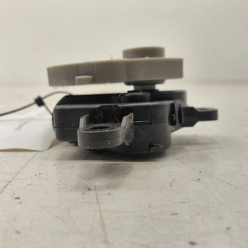 Kia Sorento Flap Door Motor Heater AC Door Actuator  2018 2017 2016