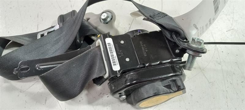 64621FL01AVH Seat Belt Left Front Driver Strap Retractor Fits 17-19 IMPREZA