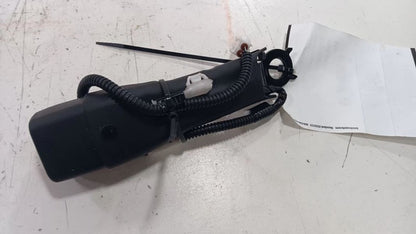 7323006750E0 Seat Belt Buckle Latch Front N. America Built Passenger Right Fits 18-19 CAMRY