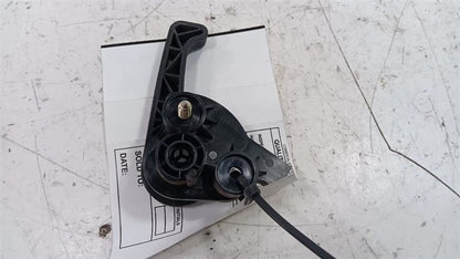 Hyundai Veloster Hood Latch Release Handle Lever Switch  2012 2013 201
