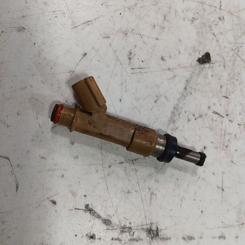2320909140 Fuel Injection Injector Sedan 1.8L Fits 09-19 Toyota Corolla