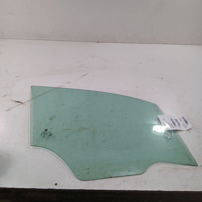 Passenger Right Front Door Glass Window 4 Door X Model Fits 16-17 FIAT