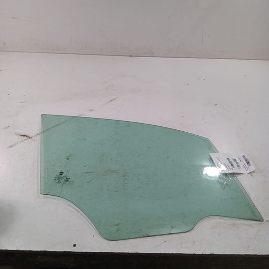 Passenger Right Front Door Glass Window 4 Door X Model Fits 16-17 FIAT