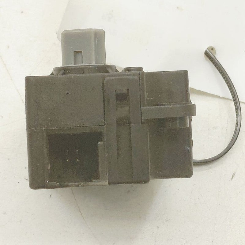 Cadillac XTS Flap Door Motor Heater AC Door Actuator      2016 2017 20