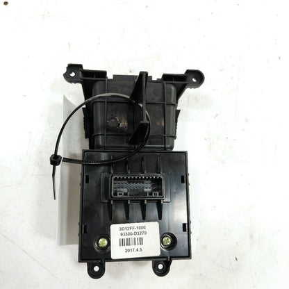 Hyundai Tucson Console Floor Switch {93300D3270} 2016 2017 2018